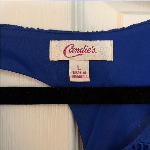 Royal blue midi dress with lace and a cut out back - Picture 3 of 3